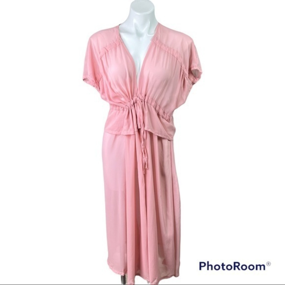 NWT size S/M Chiffon like Kimono